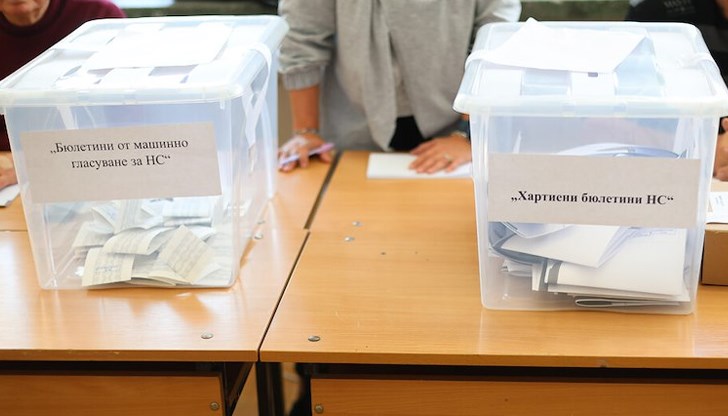 Изпълнителният директор на „Информационно обслужване" посочи точните загуби за всяка партия Изпълнителният директор на „Информационно обслужване" посочи точните загуби за всяка партия