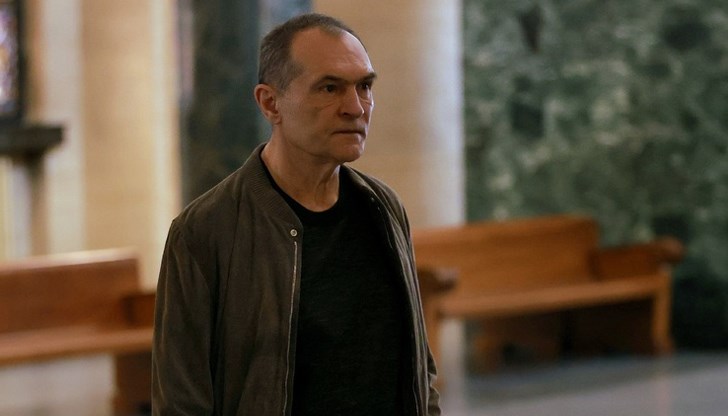 Бизнесменът се яви в съда на заседание по хазартното дело Бизнесменът се яви в съда на заседание по хазартното дело