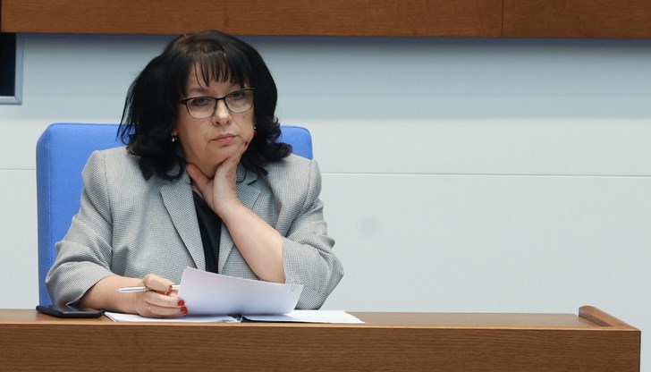 Бюджетната комисия одобри по-бавен растеж на заплати и пенсии Бюджетната комисия одобри по-бавен растеж на заплати и пенсии