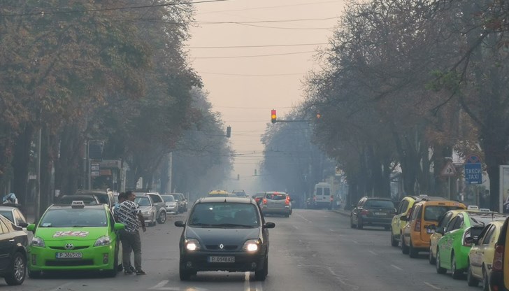 РИОСВ отчита опасно приближаване към годишния лимит от 35 дни с мръсен въздух РИОСВ отчита опасно приближаване към годишния лимит от 35 дни с мръсен въздух