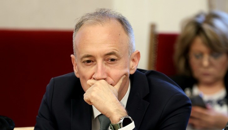 За концептуална промяна в програмите трябва обсъждане и политическа стабилност За концептуална промяна в програмите трябва обсъждане и политическа стабилност