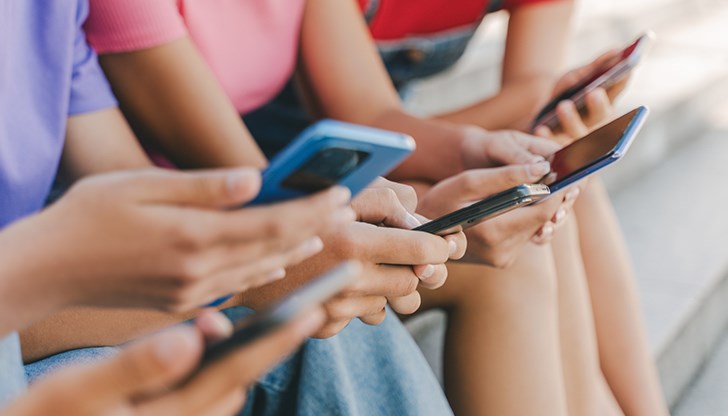 Тревожни данни за дигиталната безопасност на децата в България Тревожни данни за дигиталната безопасност на децата в България