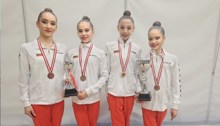 Антоанета Цанкова и Сияна Алекова се класираха за общо четири финала на престижния турнир "Bosphorus Cup" Антоанета Цанкова и Сияна Алекова се класираха за общо четири финала на престижния турнир "Bosphorus Cup"