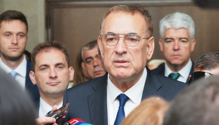 Джевдет Чакъров поиска край на репресиите срещу членове на партията Джевдет Чакъров поиска край на репресиите срещу членове на партията