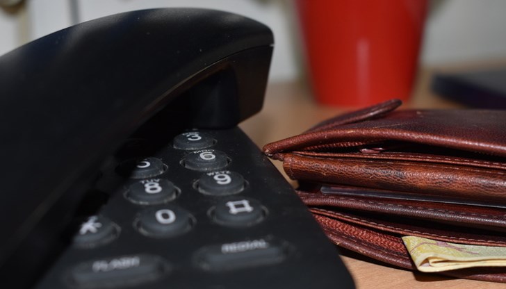 Задържаха посредник при телефонна измама в община Средец Задържаха посредник при телефонна измама в община Средец