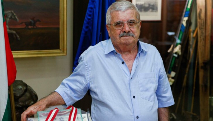 Двукратният олимпийски шампион Норайр Нурикян почина на 76-годишна възраст Двукратният олимпийски шампион Норайр Нурикян почина на 76-годишна възраст