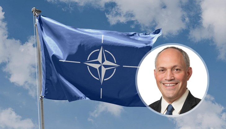 Срещата Тръмп-Зеленски постави НАТО на колене Срещата Тръмп-Зеленски постави НАТО на колене