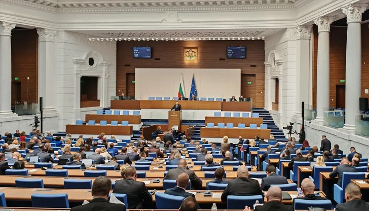 Спор в НС около представянето на докладите по държавния бюджет Спор в НС около представянето на докладите по държавния бюджет