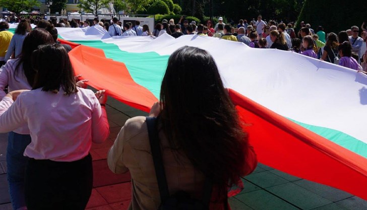 Кметът на Русе обяви богата програма за националния празник Кметът на Русе обяви богата програма за националния празник