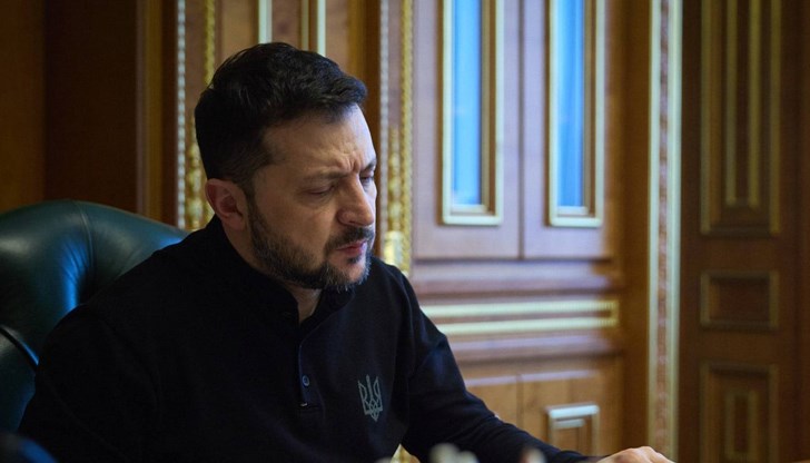 Украинският президент предлага двете страни да не атакуват енергийните си системи с посредничеството на САЩ Украинският президент предлага двете страни да не атакуват енергийните си системи с посредничеството на САЩ