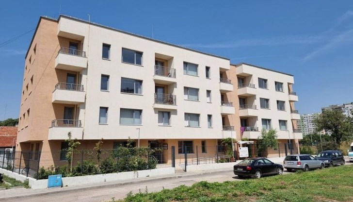 Димитър Недев: Месечният наем в социалните жилища е едва 2% от минималната заплата Димитър Недев: Месечният наем в социалните жилища е едва 2% от минималната заплата