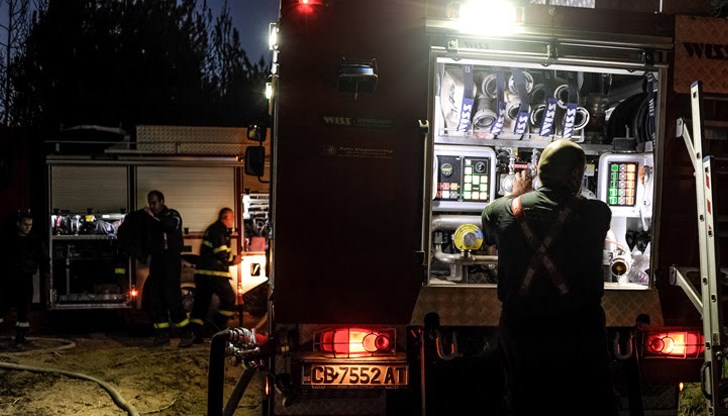 Огнеборците реагираха на запалвания в контейнери, треви и на градското сметище Огнеборците реагираха на запалвания в контейнери, треви и на градското сметище