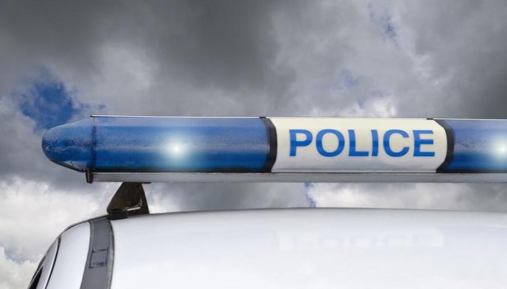 Движението се осъществява в една лента Движението се осъществява в една лента