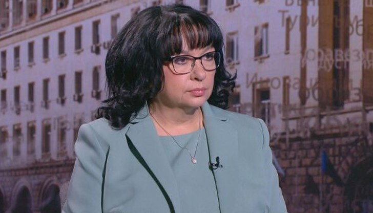 Финансовият министър потвърди наличието на дефицит в бюджета, но увери, че правителството е предприело необходимите мерки Финансовият министър потвърди наличието на дефицит в бюджета, но увери, че правителството е предприело необходимите мерки