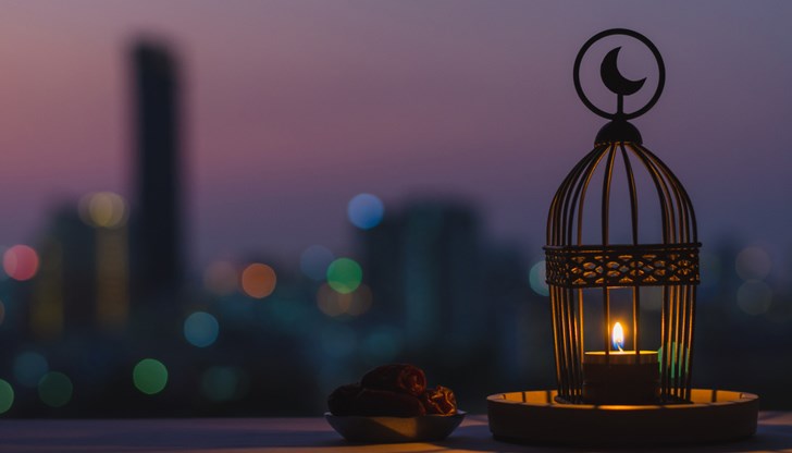 Нека Всевишният да изпълни родината ни с мир, призовават от Областен съвет на ДПС - Русе Нека Всевишният да изпълни родината ни с мир, призовават от Областен съвет на ДПС - Русе