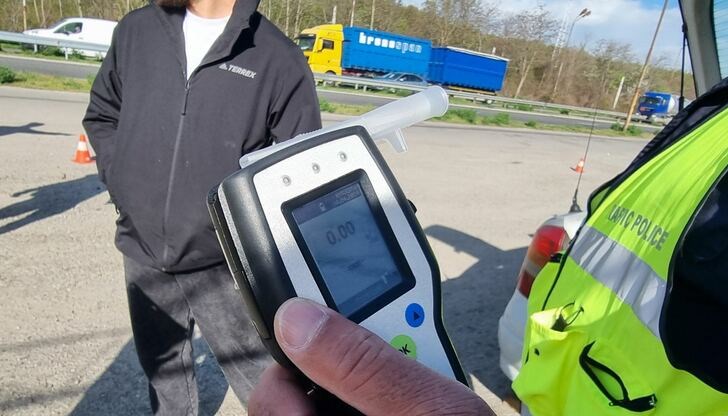 Депутатите предвиждат и доживотно лишаване от права за конкретни професии при най-тежките инциденти с жертва Депутатите предвиждат и доживотно лишаване от права за конкретни професии при най-тежките инциденти с жертва