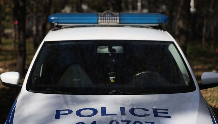 Според полицията по-възрастният мъж е починал преди повече от седмица Според полицията по-възрастният мъж е починал преди повече от седмица