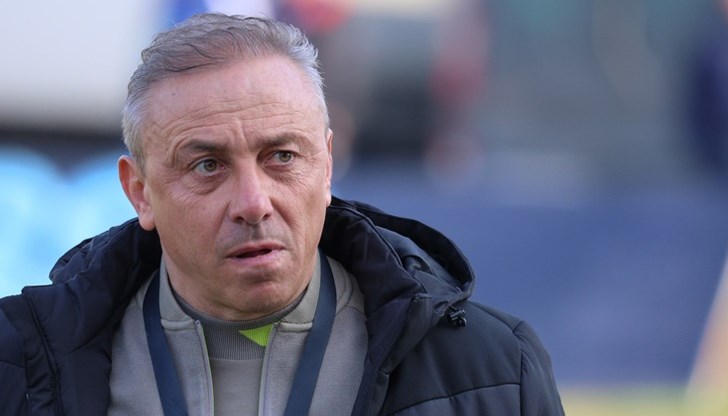 БФС ще разгледа оттеглянето на селекционера на националния отбор следващата седмица БФС ще разгледа оттеглянето на селекционера на националния отбор следващата седмица