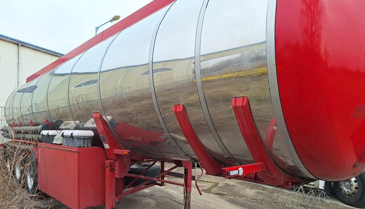 Превозното средство е в движение и може да бъде оглеждано всеки работен ден Превозното средство е в движение и може да бъде оглеждано всеки работен ден