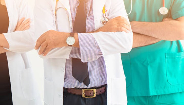 Протестиращите настояват за справедливо заплащане Протестиращите настояват за справедливо заплащане