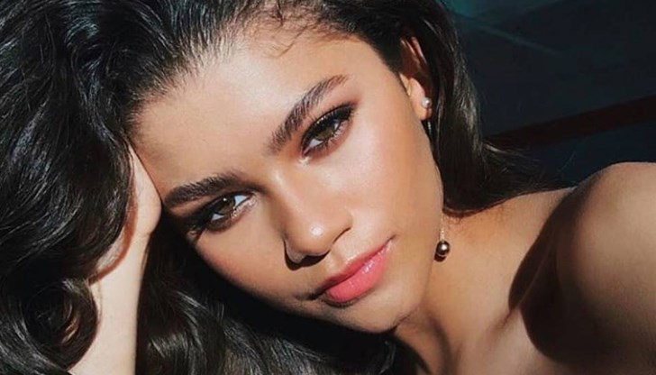 Звездата от "Еуфория" ще озвучи дъщерята на популярния огър и принцеса Фиона Звездата от "Еуфория" ще озвучи дъщерята на популярния огър и принцеса Фиона