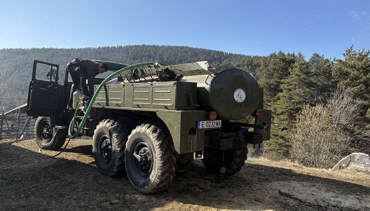 70-80 декара борова гора са засегнати при пожара, спасени са две вили и един обор 70-80 декара борова гора са засегнати при пожара, спасени са две вили и един обор