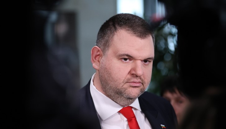 За каква сигурност, гарантирана с джобно ножче и пакет сухари говори Европейската комисия? За каква сигурност, гарантирана с джобно ножче и пакет сухари говори Европейската комисия?