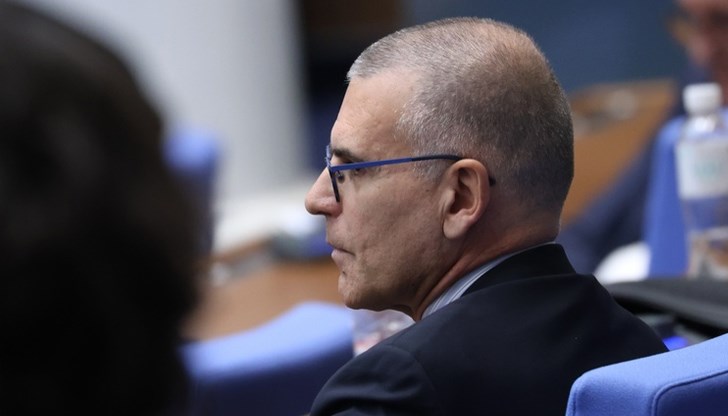 Бившият финансов министър има 30-годишен опит в областта на публичните финанси Бившият финансов министър има 30-годишен опит в областта на публичните финанси