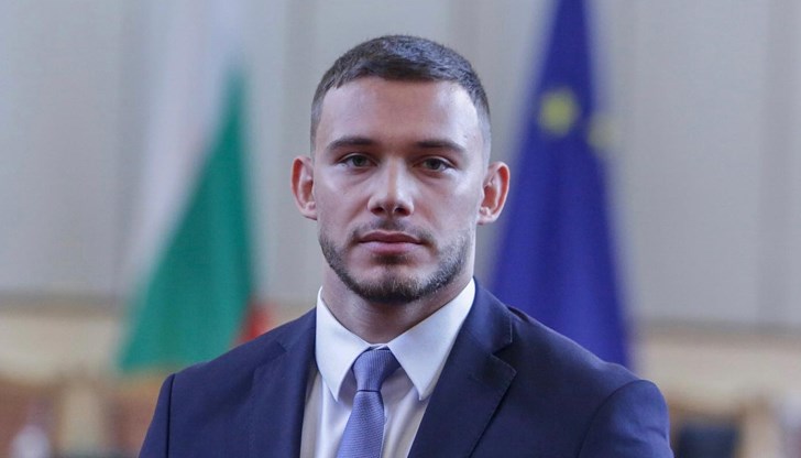 Георги Кръстев е подал заявлението за имотите Георги Кръстев е подал заявлението за имотите