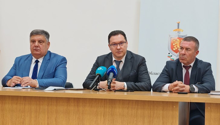 Министърът на вътрешните работи обяви засилени мерки срещу наркотрафика и за повишаване на пътната безопасност Министърът на вътрешните работи обяви засилени мерки срещу наркотрафика и за повишаване на пътната безопасност