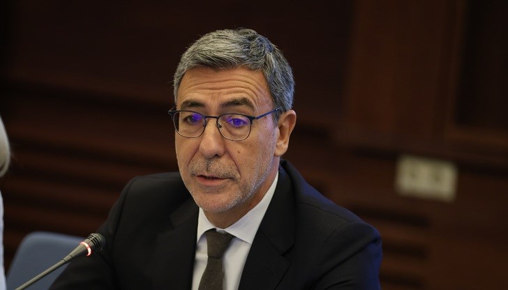 Даниел Вълчев: И да не искаме да ни приемат в Еврозоната, те пак ще ни приемат Даниел Вълчев: И да не искаме да ни приемат в Еврозоната, те пак ще ни приемат