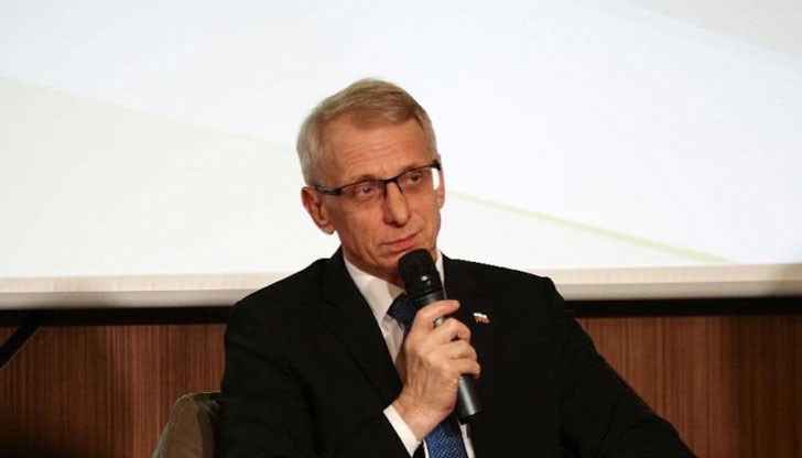 Съпредседателят на ПП-ДБ изрази съмнение в прозрачността при избора на пътни проекти за финансиране Съпредседателят на ПП-ДБ изрази съмнение в прозрачността при избора на пътни проекти за финансиране