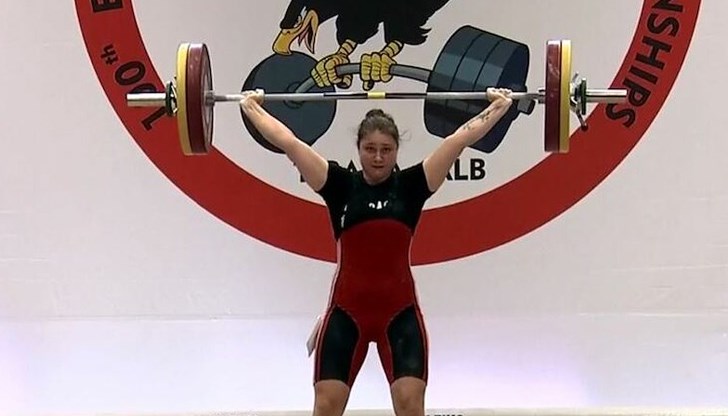 Мария Магдалена Кирева спечели златен медал в изхвърлянето на Европейското по вдигане на тежести Мария Магдалена Кирева спечели златен медал в изхвърлянето на Европейското по вдигане на тежести