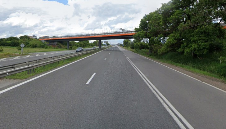 Трафикът ще бъде пренасочен през пътен възел "Яна" по път I-1 Ботевград-София Трафикът ще бъде пренасочен през пътен възел "Яна" по път I-1 Ботевград-София