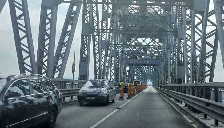Утре възстановяват нормалното движение между Русе и Гюргево Утре възстановяват нормалното движение между Русе и Гюргево