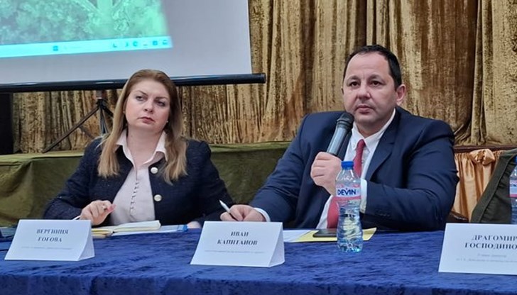 Наземната система намалява енергията на градушките с до 40%, твърди зам.-министър Капитанов Наземната система намалява енергията на градушките с до 40%, твърди зам.-министър Капитанов