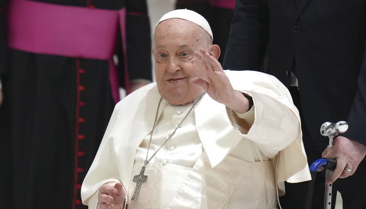 Светият отец си отиде тази сутрин след дългогодишни здравословни проблеми Светият отец си отиде тази сутрин след дългогодишни здравословни проблеми