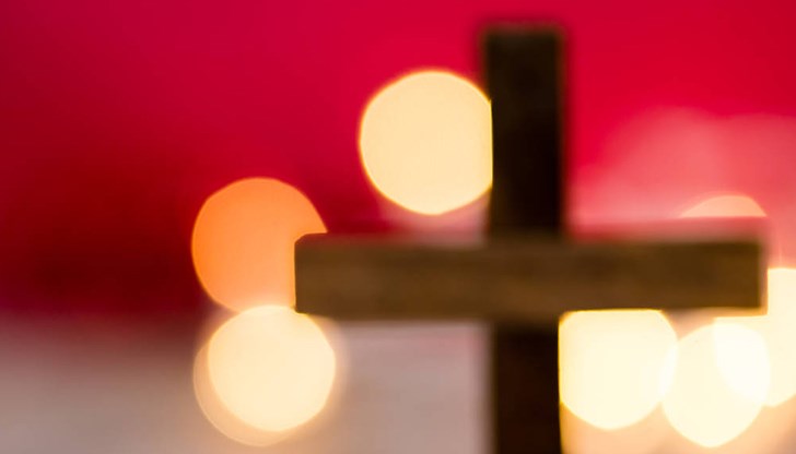 Денят, в който Христос прогони търговците от храма, бележи началото на Страстната седмица Денят, в който Христос прогони търговците от храма, бележи началото на Страстната седмица