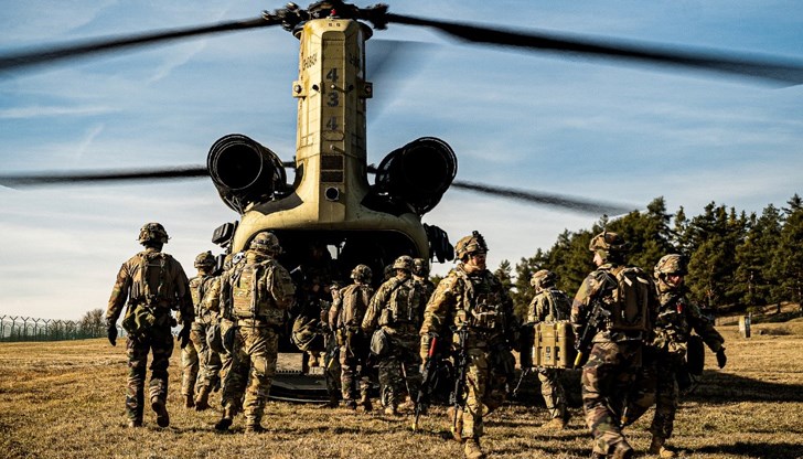 Съюзниците в НАТО изразяват притеснения от планираното изтегляне Съюзниците в НАТО изразяват притеснения от планираното изтегляне