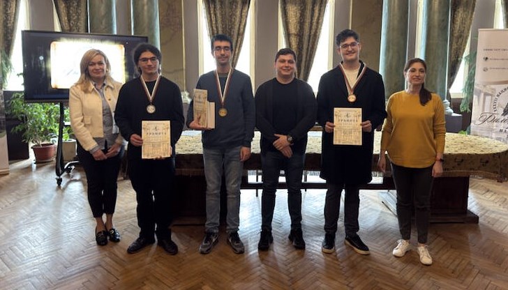 Варненец и софиянец са големите победители, русенец грабна сребърен медал Варненец и софиянец са големите победители, русенец грабна сребърен медал