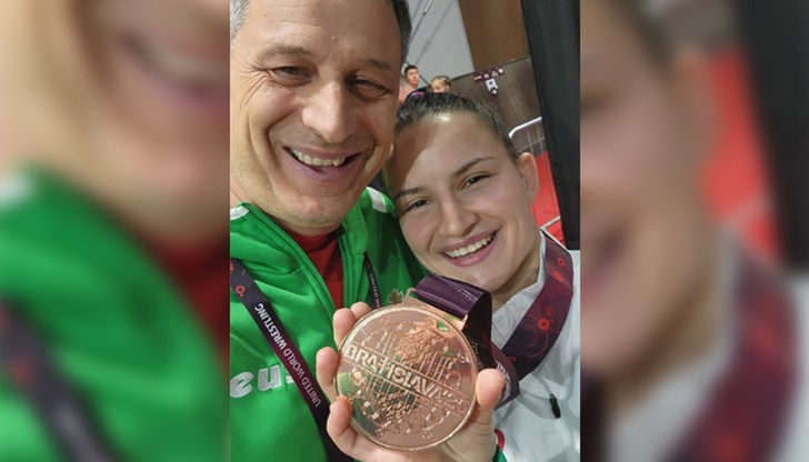 Световната и четирикратна европейска шампионка се завръща в България днес Световната и четирикратна европейска шампионка се завръща в България днес