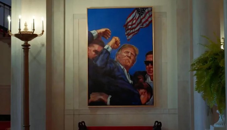 Новото произведение изобразява президента с вдигнат юмрук след атентата в Пенсилвания Новото произведение изобразява президента с вдигнат юмрук след атентата в Пенсилвания