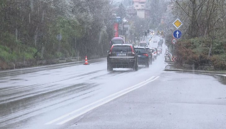 Пътуващите съветват да се предвиди повече време за път към столицата Пътуващите съветват да се предвиди повече време за път към столицата
