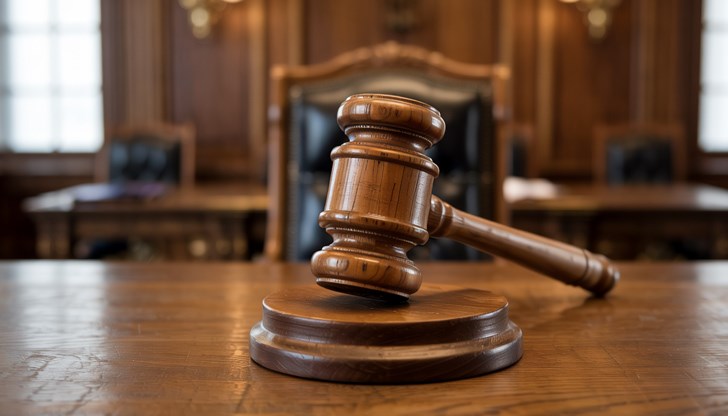 Висшият съдебен съвет гласува мащабно увеличение на заплатите Висшият съдебен съвет гласува мащабно увеличение на заплатите