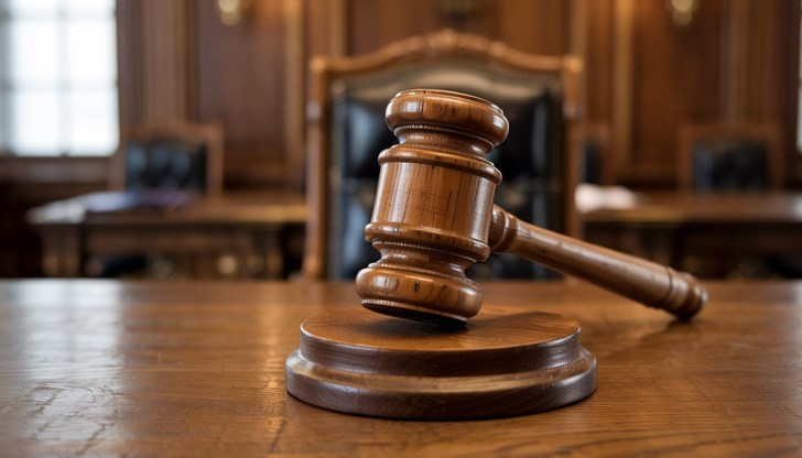 Двете подсъдими признаха вината си за пренасяне на наркотици на стойност над 640 000 лева Двете подсъдими признаха вината си за пренасяне на наркотици на стойност над 640 000 лева