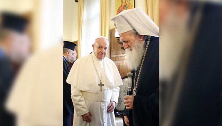 В столицата главата на Римокатолическата църква се срещна с българския патриарх Неофит В столицата главата на Римокатолическата църква се срещна с българския патриарх Неофит