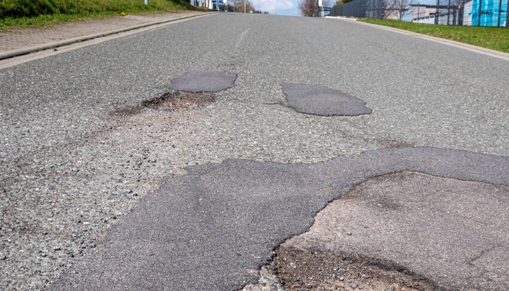 Институтът за пътна безопасност отправи критики към възлагането на обществени поръчки Институтът за пътна безопасност отправи критики към възлагането на обществени поръчки