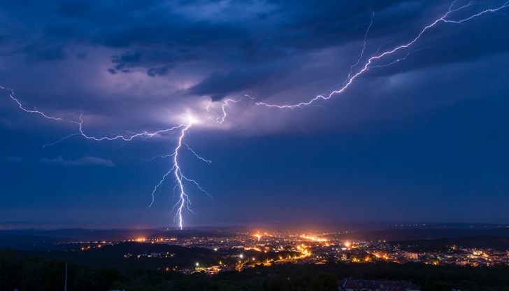 Температурите остават под нормалните за сезона Температурите остават под нормалните за сезона