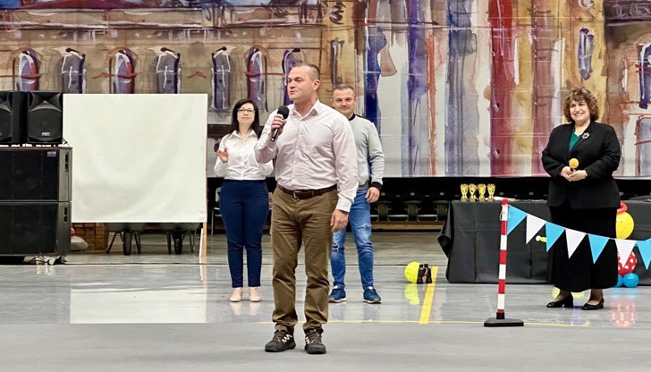 Над 500 деца се включиха в празника на общинските детски градини в Русе Над 500 деца се включиха в празника на общинските детски градини в Русе