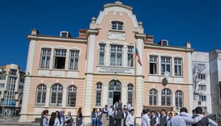 Пет духовни училища в страната ще си поделят близо 5,7 милиона лева Пет духовни училища в страната ще си поделят близо 5,7 милиона лева